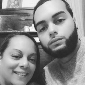 Meet your Posher, Yvette